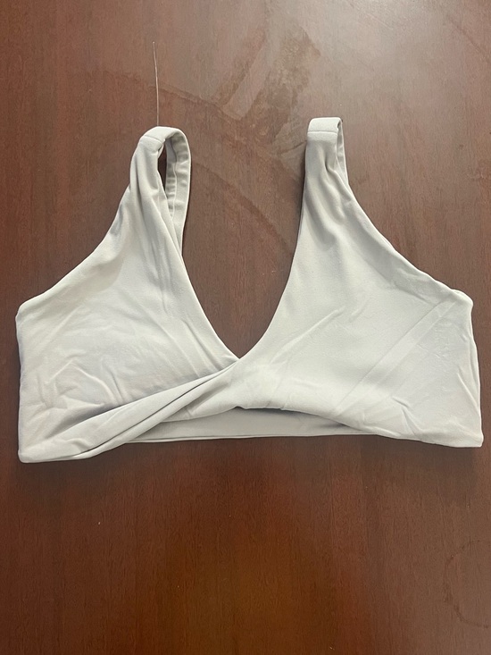 Liaison The Label Other - Seamless Twist Bralette in Light Gray
